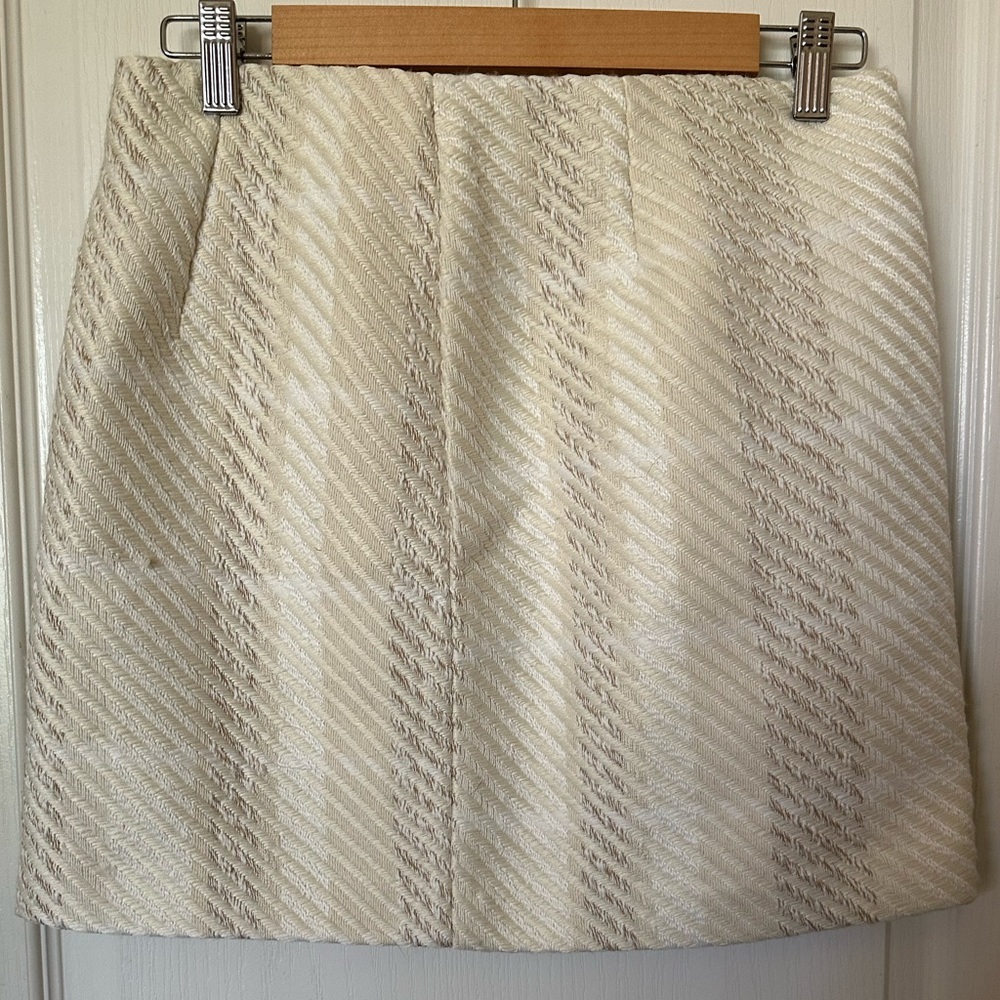 H&M White/Tan Mini Skirt Size S